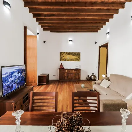 Gæstehus Guia Getaway Private *